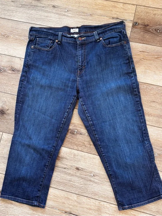 Levi's 515 Womens Capri Cropped Stretch Denim Jeans Size 14 Mid-Rise Medium Wash - Picture 1 of 11